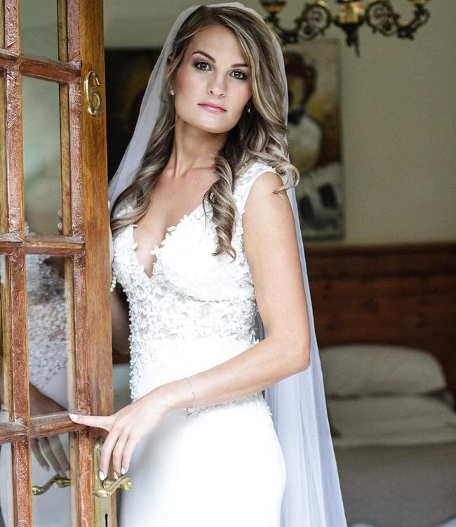 Huize Wedding Gown - WGS 067