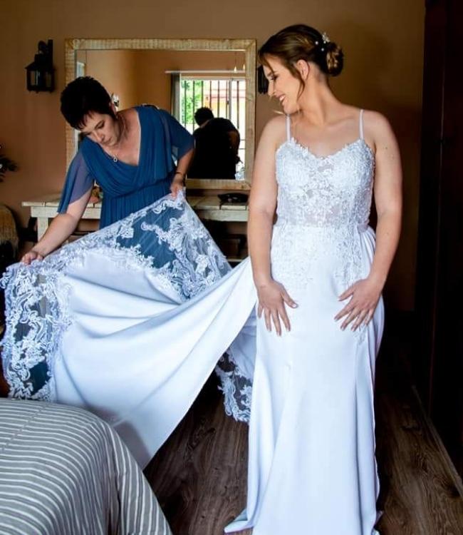 Huize Wedding Gown - WGS 186