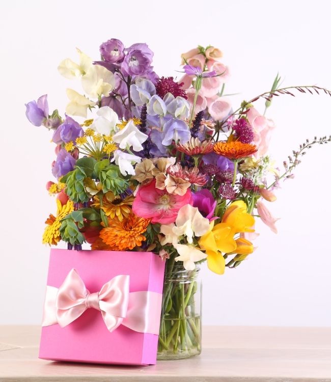 Flowers & Gift Combo